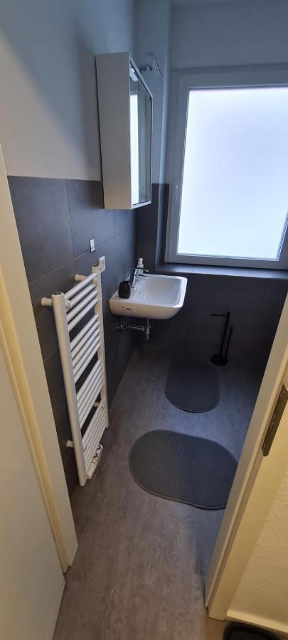 Apartment Naehe Helios Krankenhaus, Netflix, Prime Krefeld Exterior foto